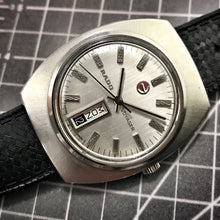 STEELY~EARLY 70s RADO VOYAGER DAY/DATE AUTOMATIC~SERVICED