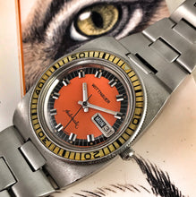 PSYCHEDELIC~70s WITTNAUER W100 AUTOMATIC PUMPKIN DIVER